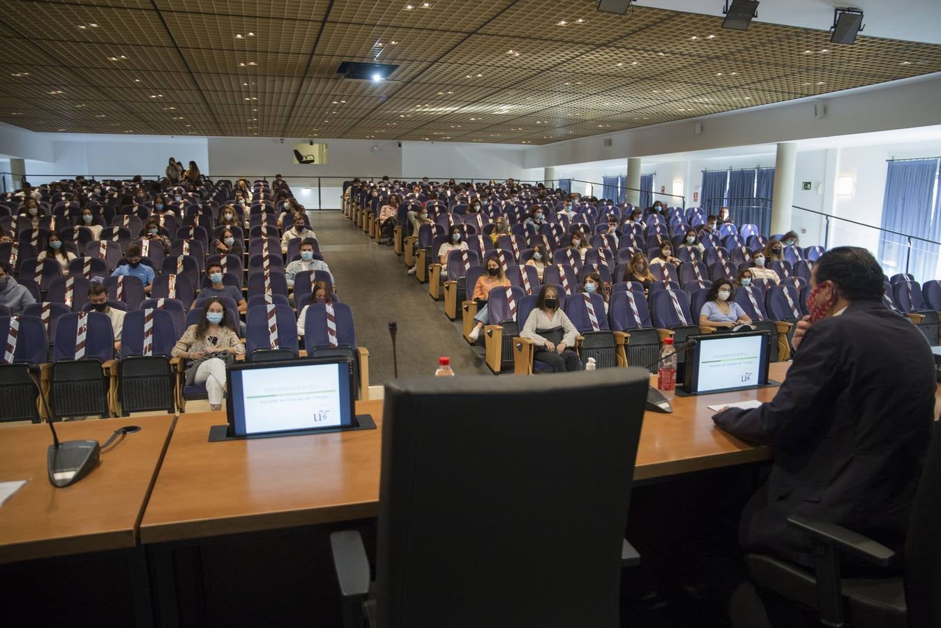 Primer día de clase en Derecho y Ciencias del Trabajo