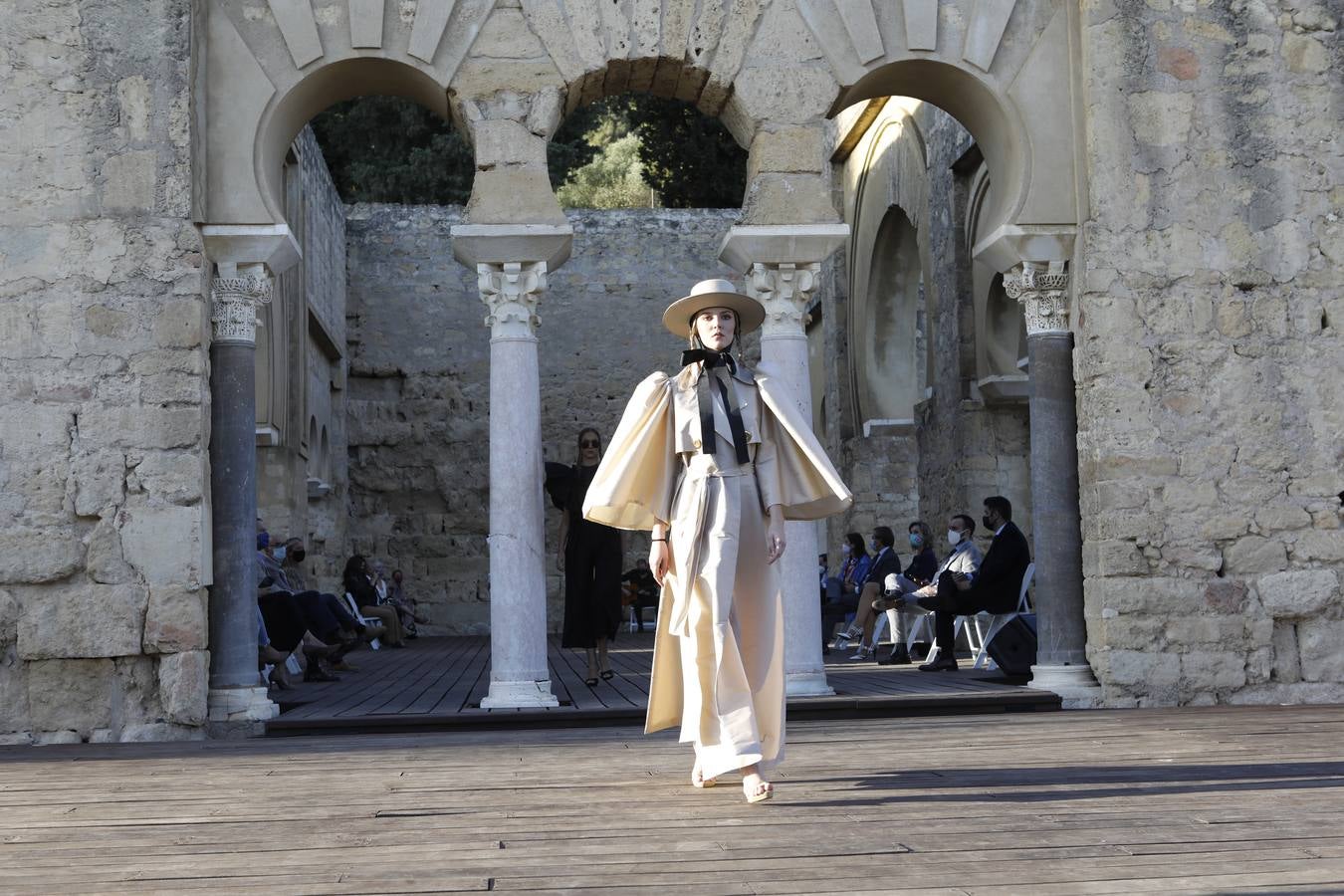 En imágenes, el inicio en Medina Azahara de la Semana de la Moda de Andalucía