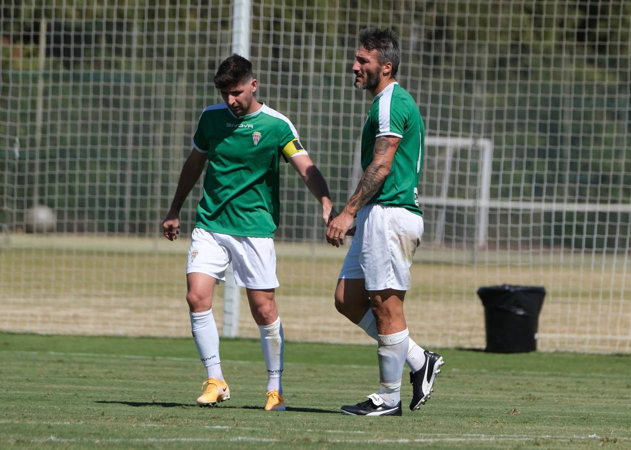 El Córdoba CF-Linense en Montecastillo, en imágenes