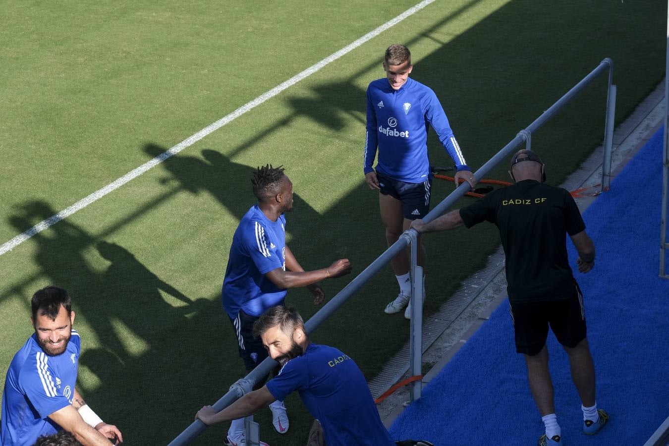 Fotos: Las nuevas caras del Cádiz CF de Primera en entrenamiento