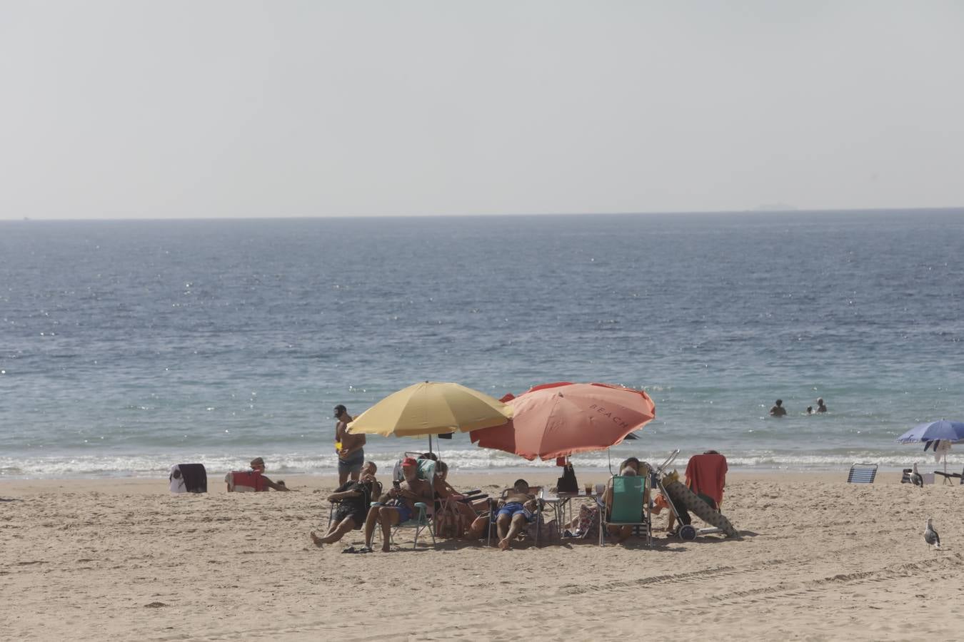 Ambiente en Cádiz en el puente del Pilar