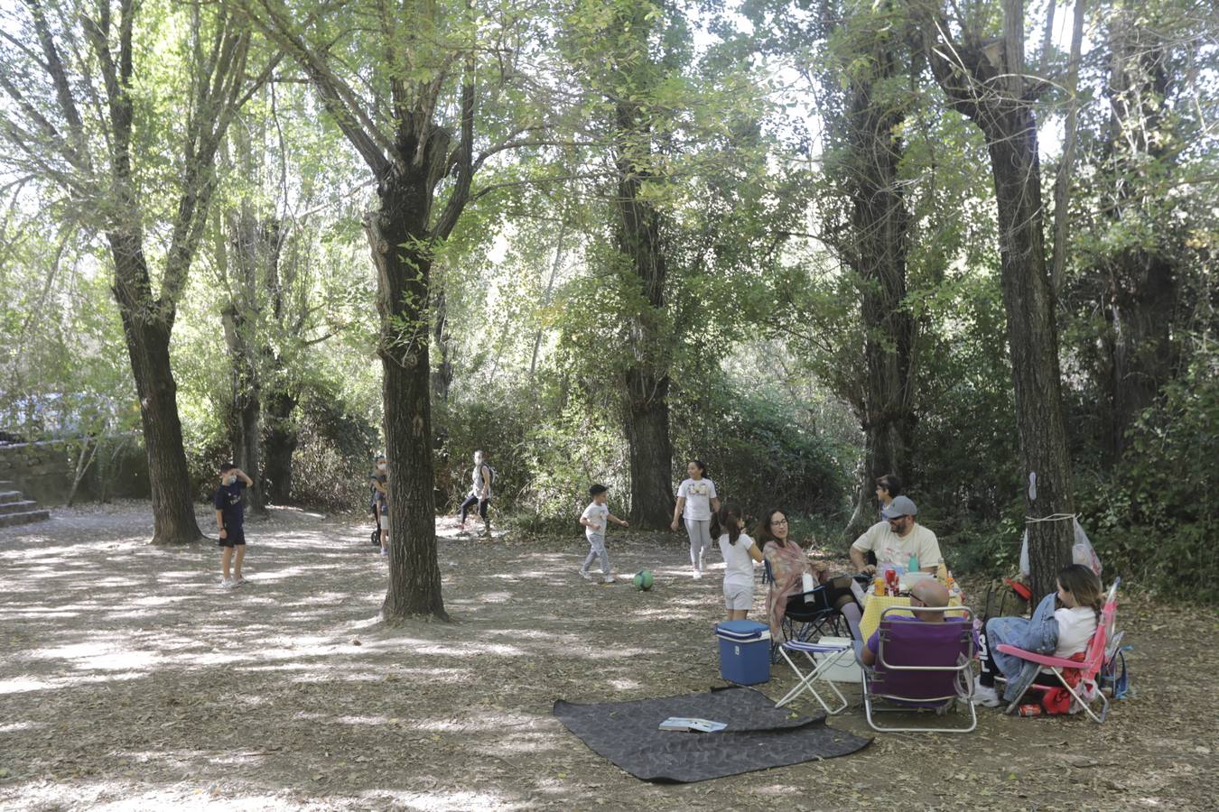 Gran afluencia de turistas en la Sierra de Cádiz en el puente del Pilar