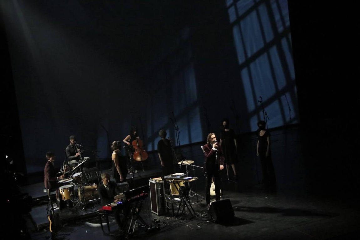 Miguel Martín, listo para abrir la temporada del Teatro Central con el estreno de «Árbol»