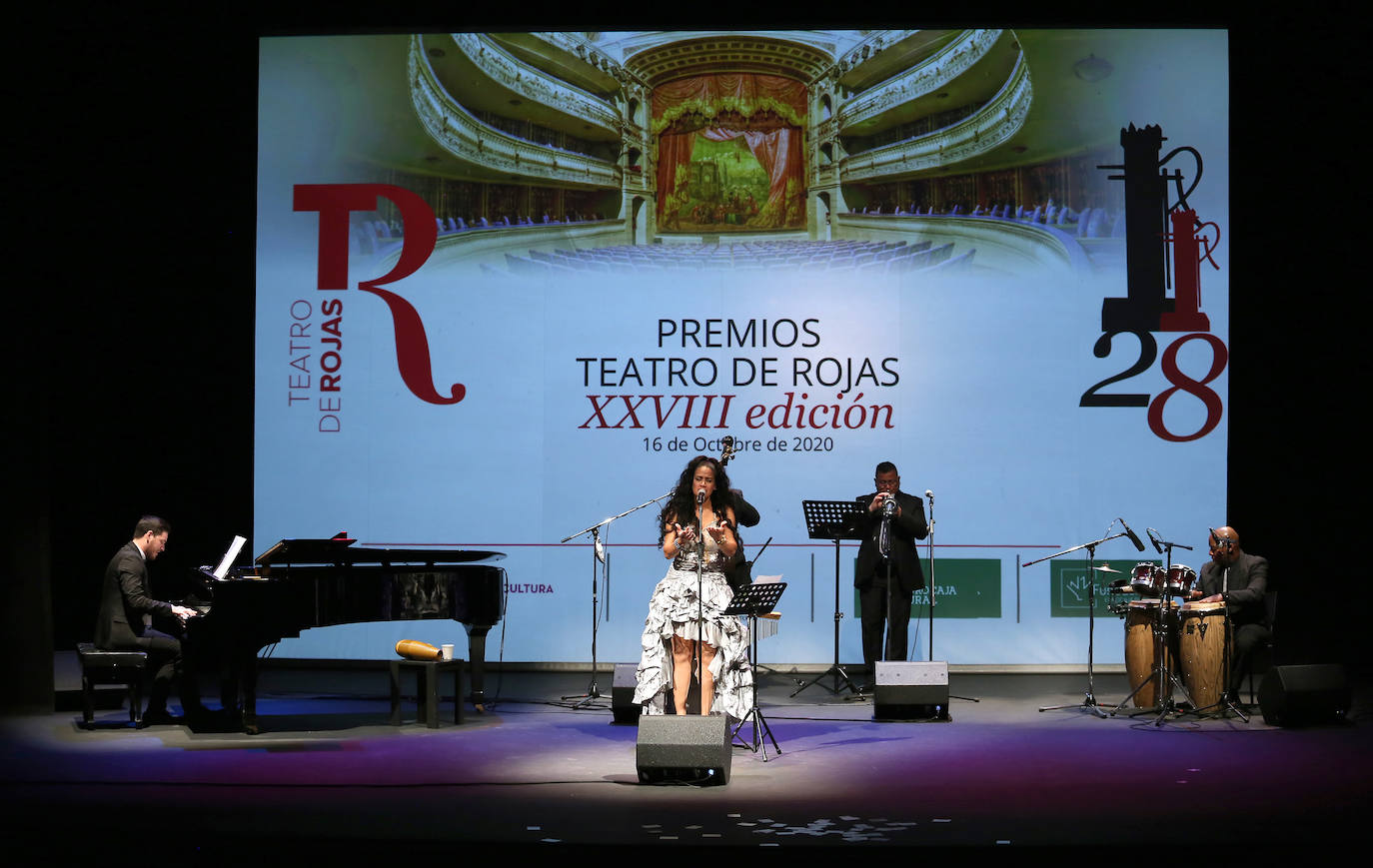 Las luces vuelven a iluminar el teatro de Rojas