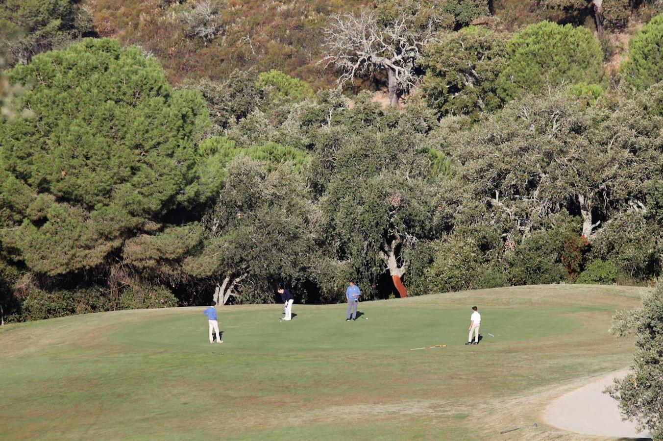 La primera jornada de la Copa Albolafia de golf en Córdoba, en imágenes