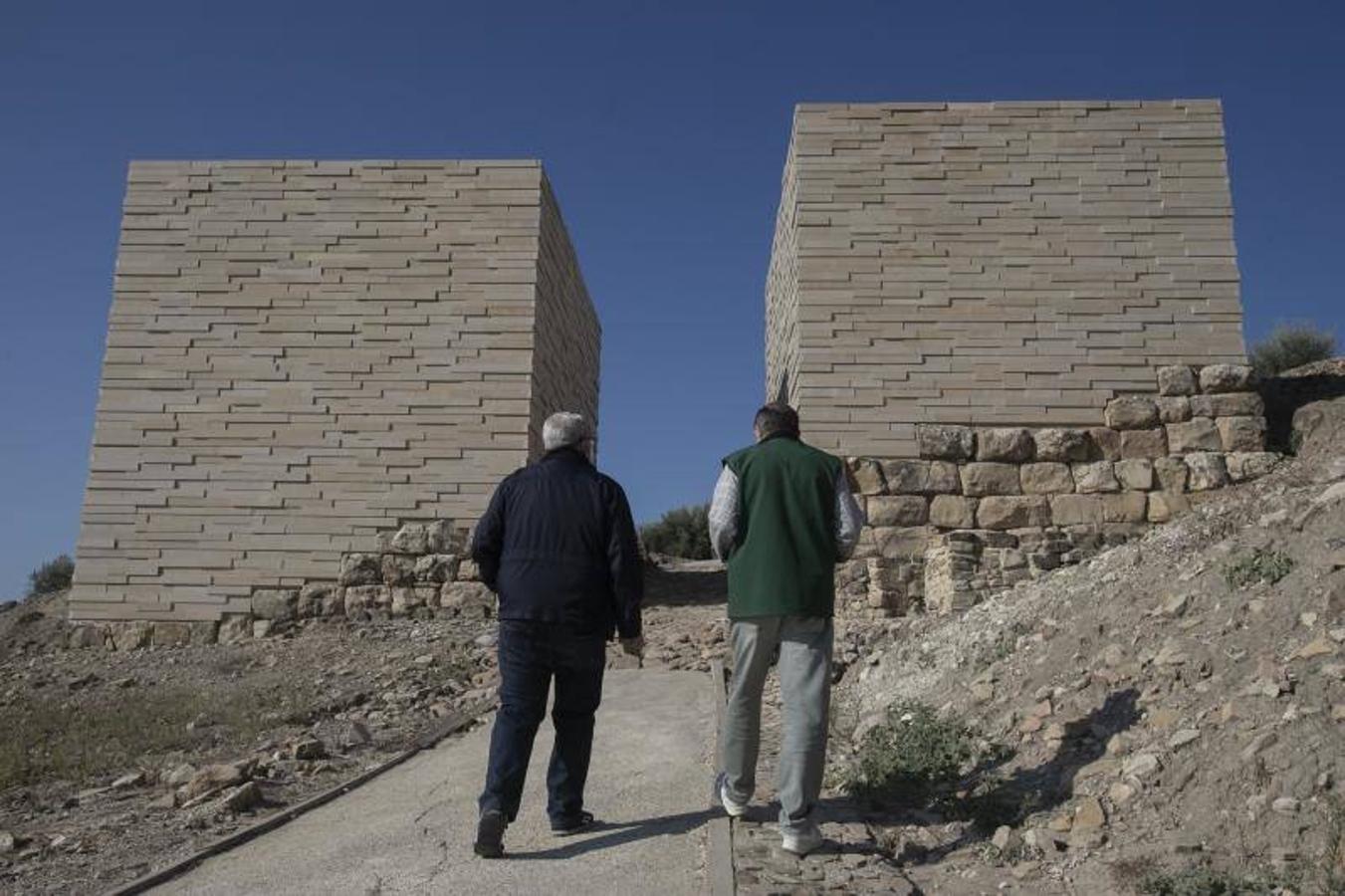 El yacimiento arqueológico de Torreparedones de Baena, en imágenes