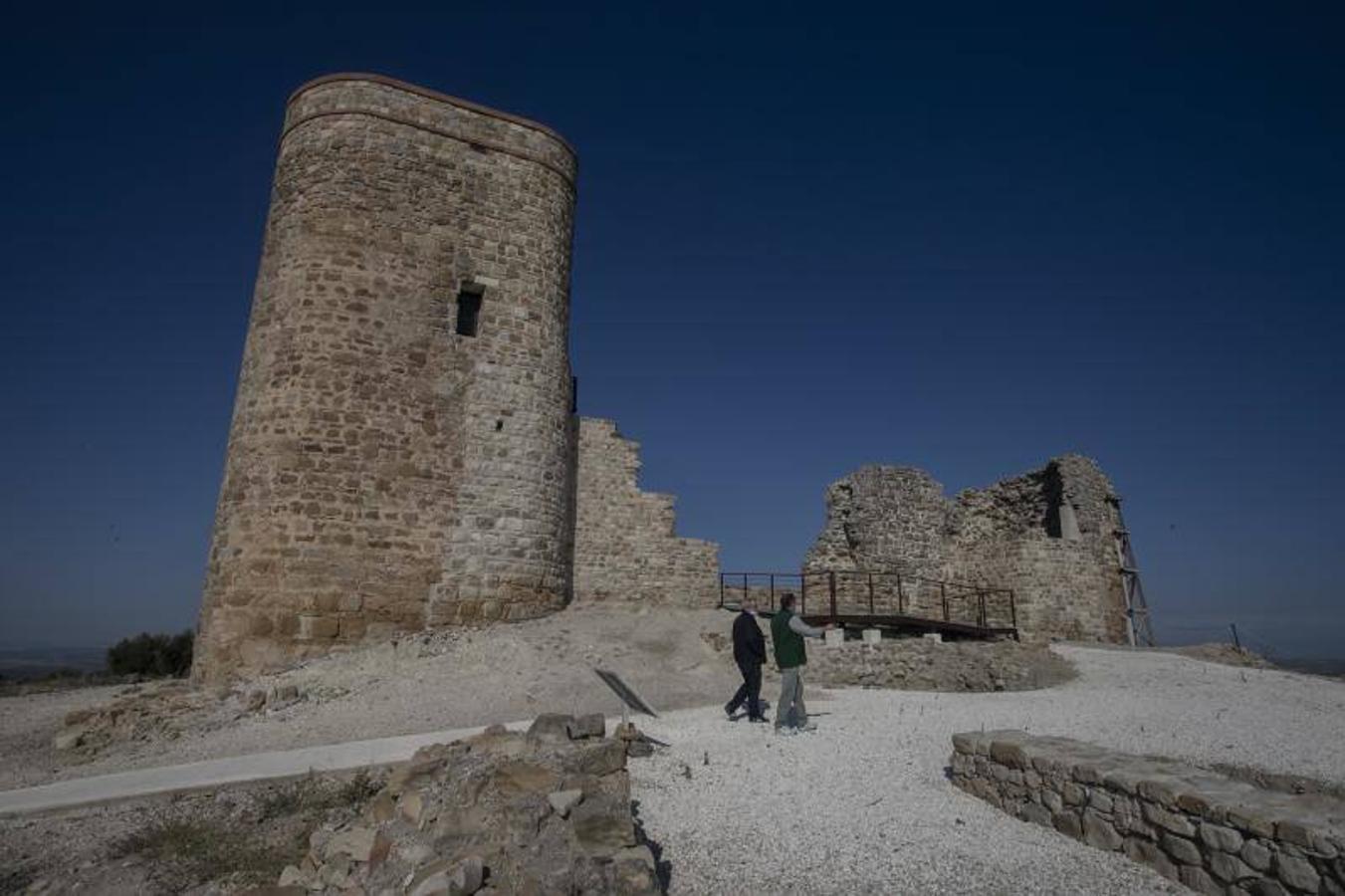 El yacimiento arqueológico de Torreparedones de Baena, en imágenes