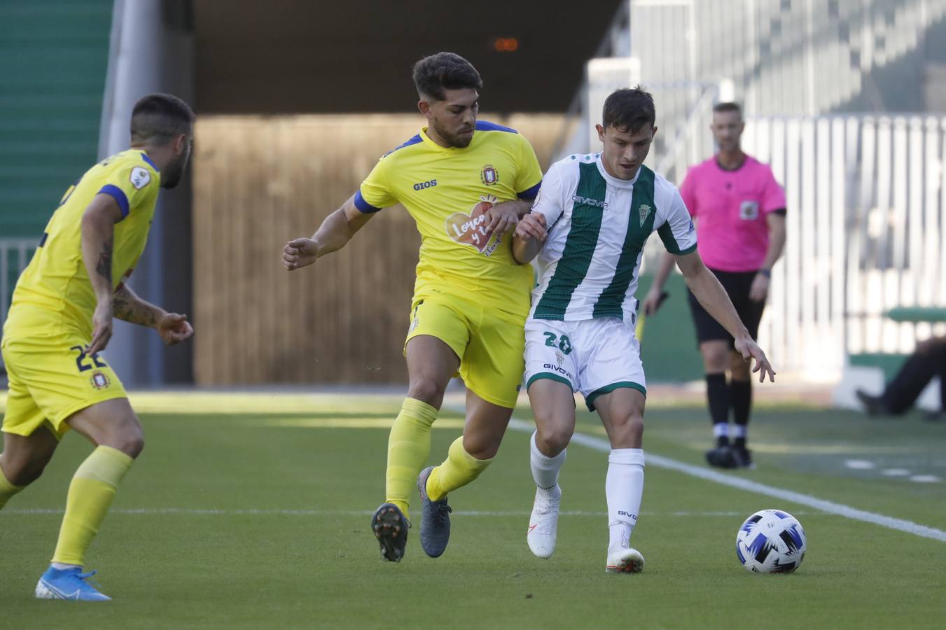 Las mejores jugadas del Córdoba CF-Lorca Deportiva, en imágenes