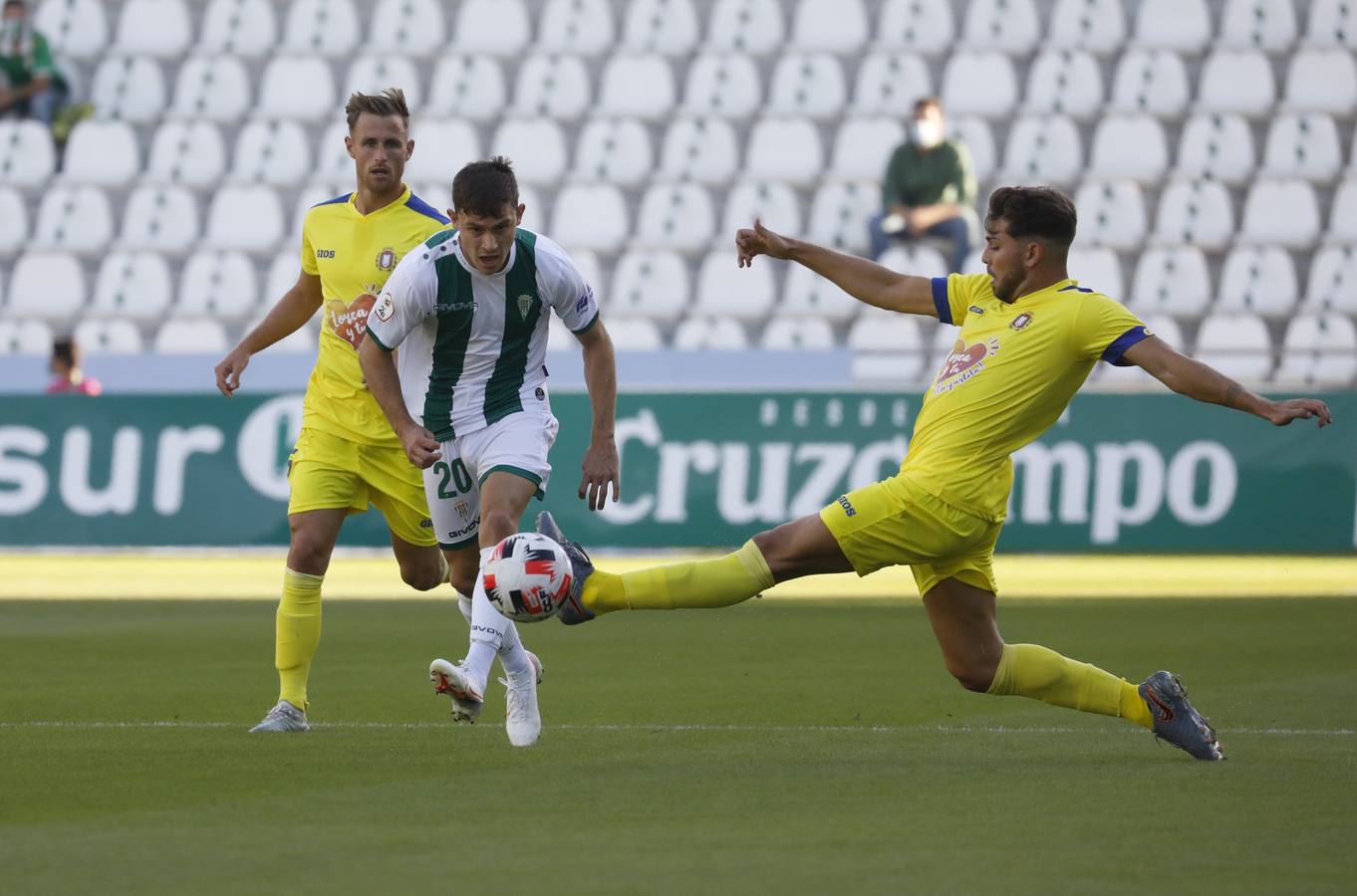 Las mejores jugadas del Córdoba CF-Lorca Deportiva, en imágenes