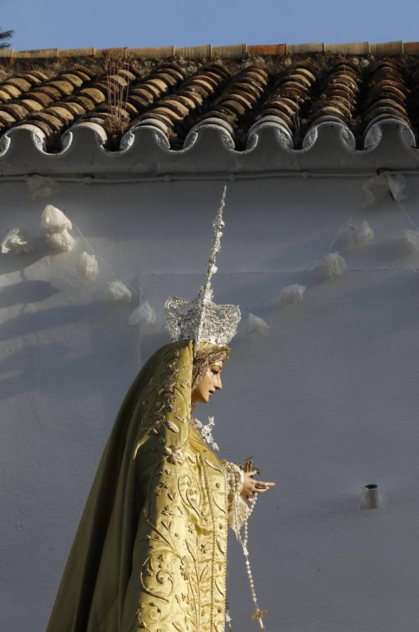 El rosario de la Virgen de la Paz y Esperanza de Córdoba, en imágenes