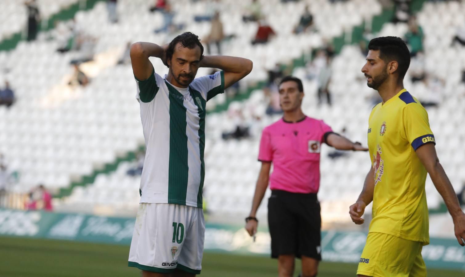 Edu Frías, portero del Córdoba CF: «Hay que estar preparado para esa parada, aunque lleguen una vez»