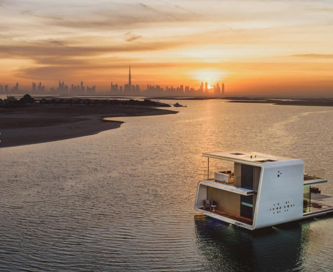 "The heart of Europe", las casas de lujo flotantes de Dubái. Dicho programa está compuesto por 300 islas artificiales inspiradas en la cultura europea y reinterpretadas al estilo árabe donde destacan estas viviendas, que aunque todavía están en construcción, se prevé que se creen un total de 131.