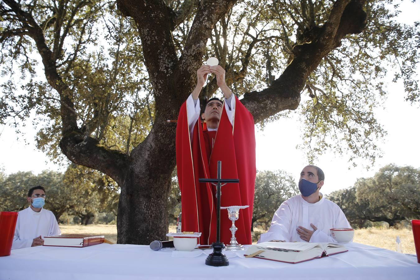 Así ha sido la peregrinación de los jóvenes de Córdoba a Guadalupe, en imágenes