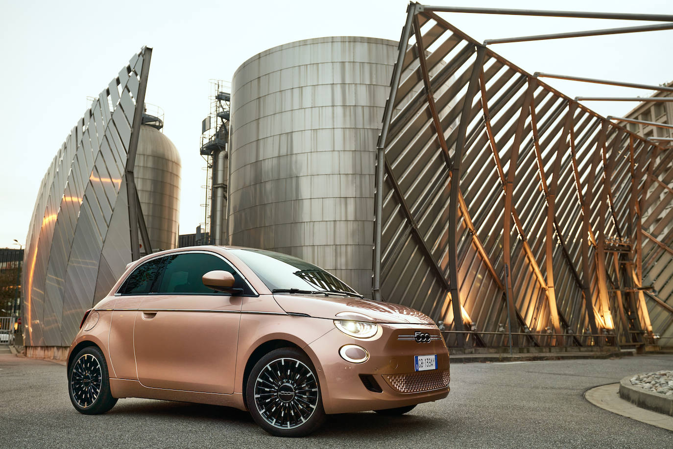 Fotogalería: Nuevo Fiat 500, con carrocería de 5 puertas y versión eléctrica