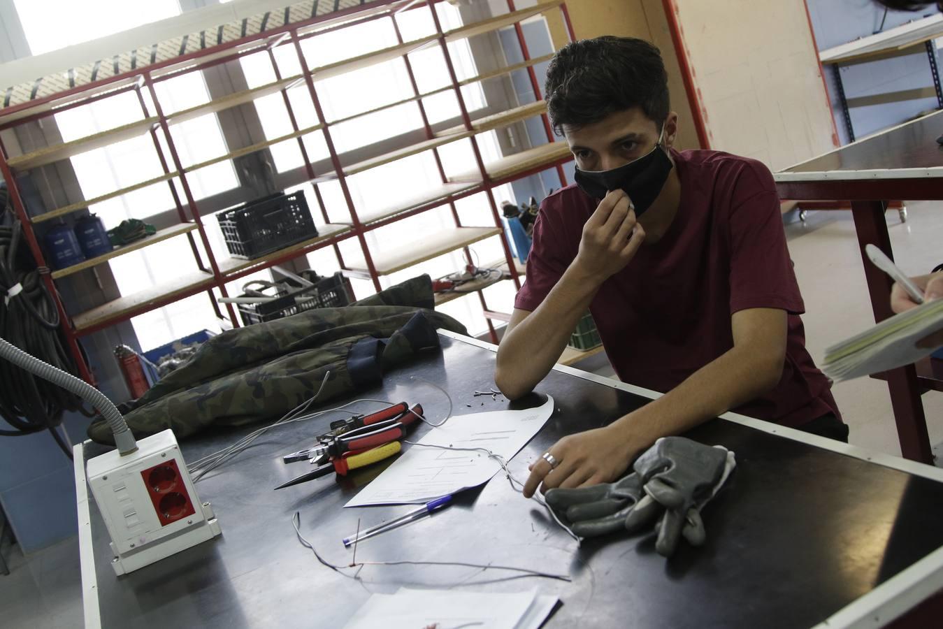 El Polígono Sur estrena escuela ocupacional de la Fundación don Bosco