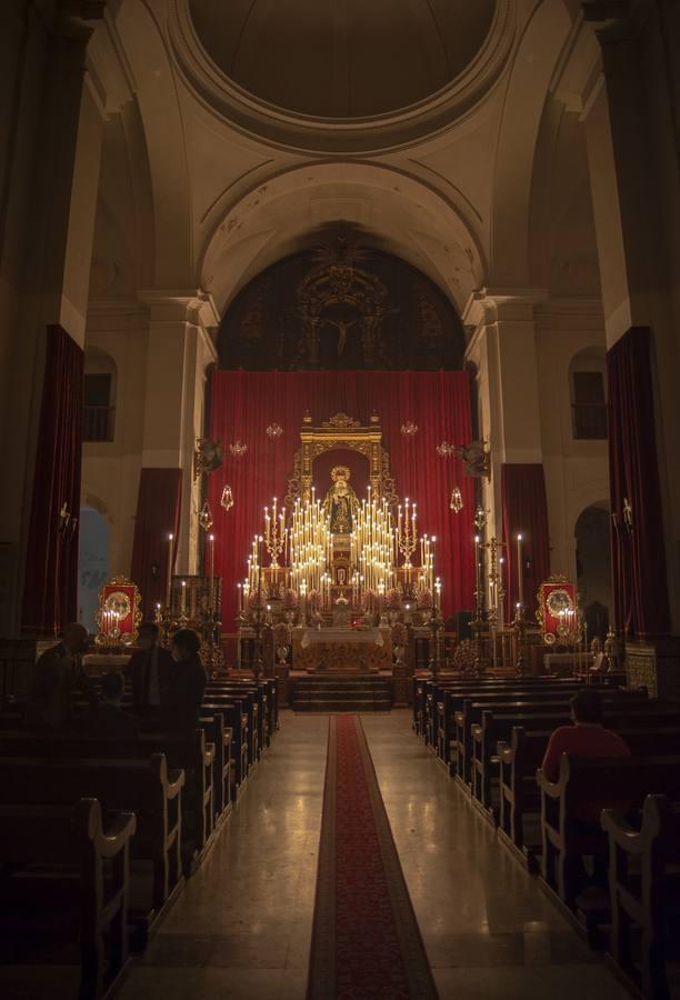 Altar del triduo de la Virgen de la Palma del Buen Fin