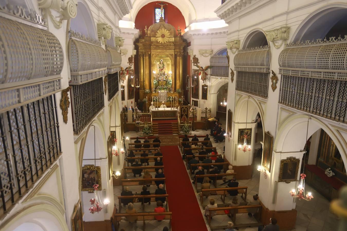 La misa en honor a San Rafael en Córdoba, en imágenes