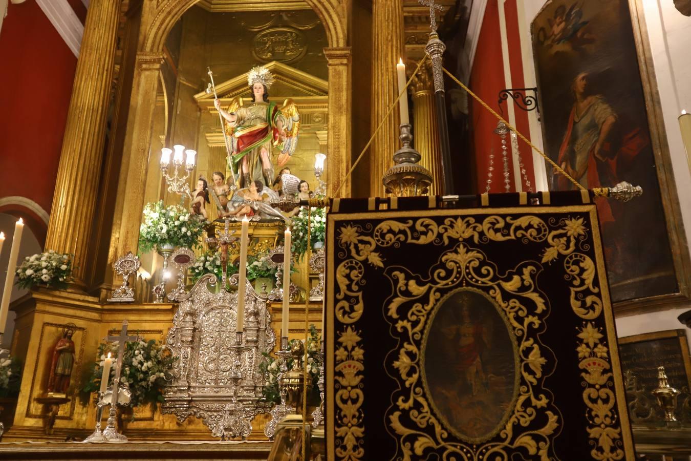 La misa en honor a San Rafael en Córdoba, en imágenes