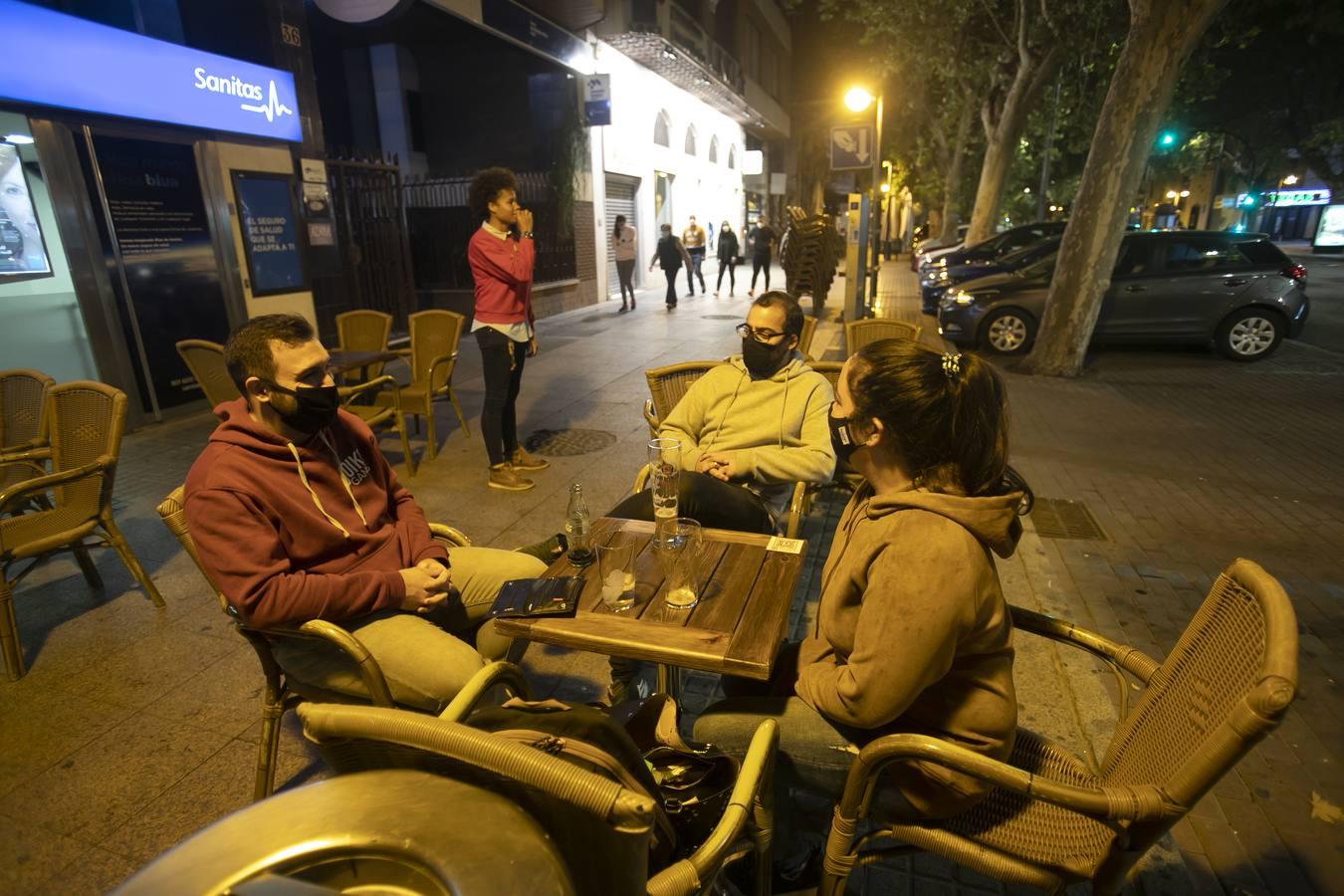 Toque de queda | El cierre adelantado de los bares en Córdoba en imágenes