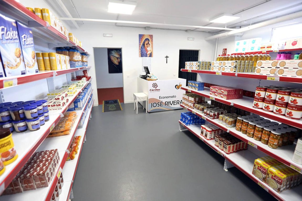 La inauguración del economato «José Rivera» de Toledo, en imágenes