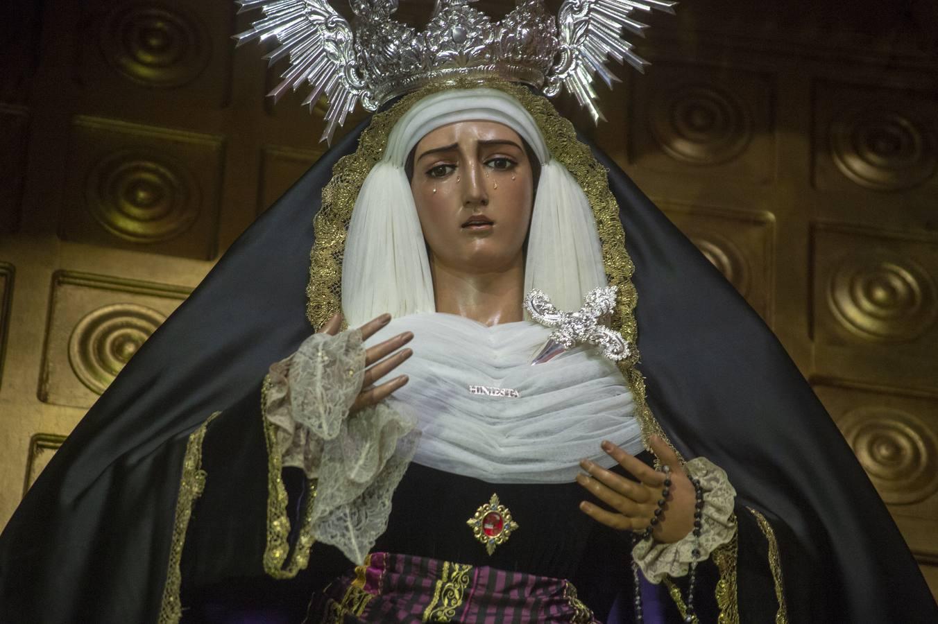 Galería de la Virgen de la Hiniesta de luto