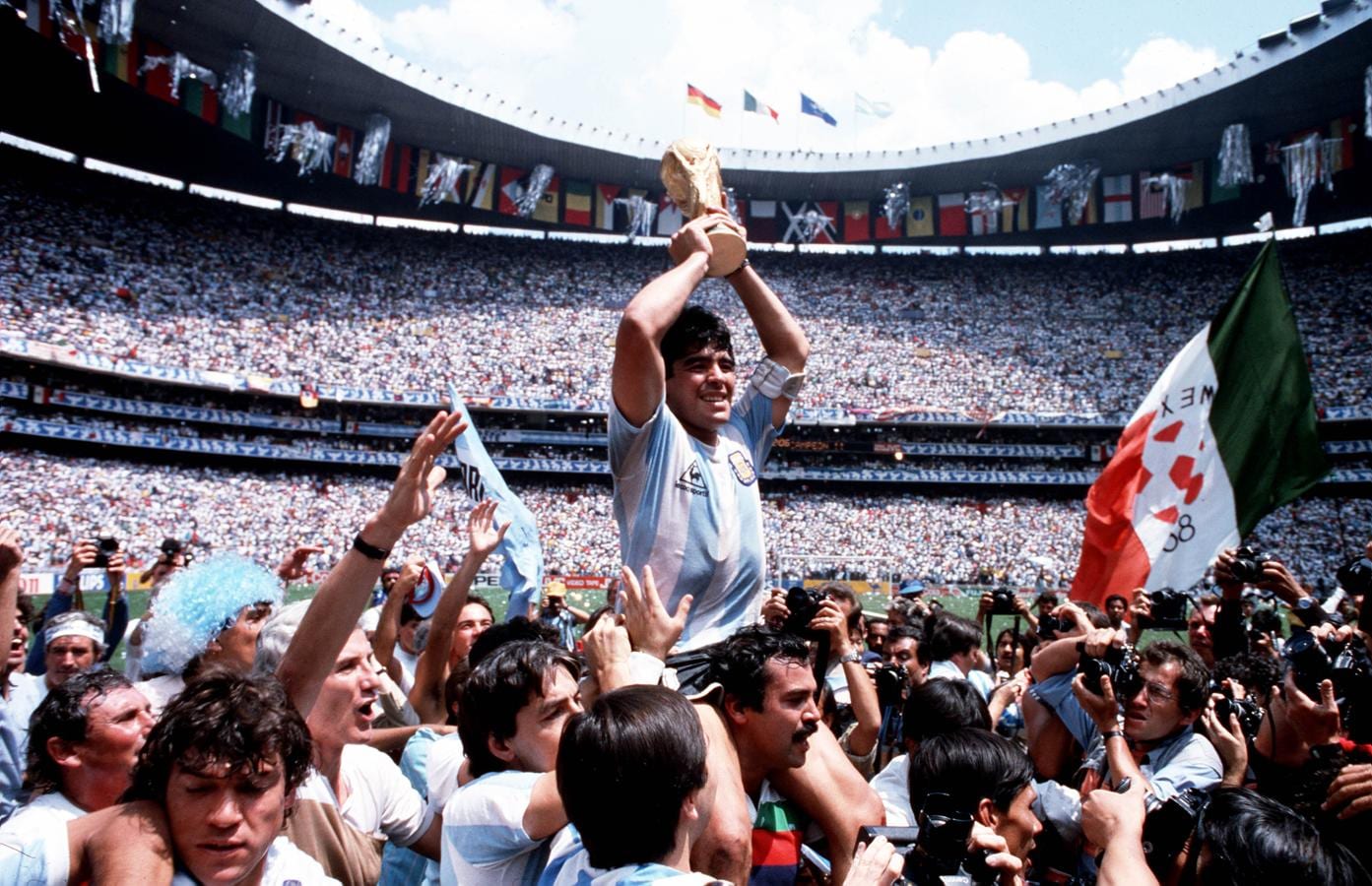 Campeón del Mundo con Argentina. 