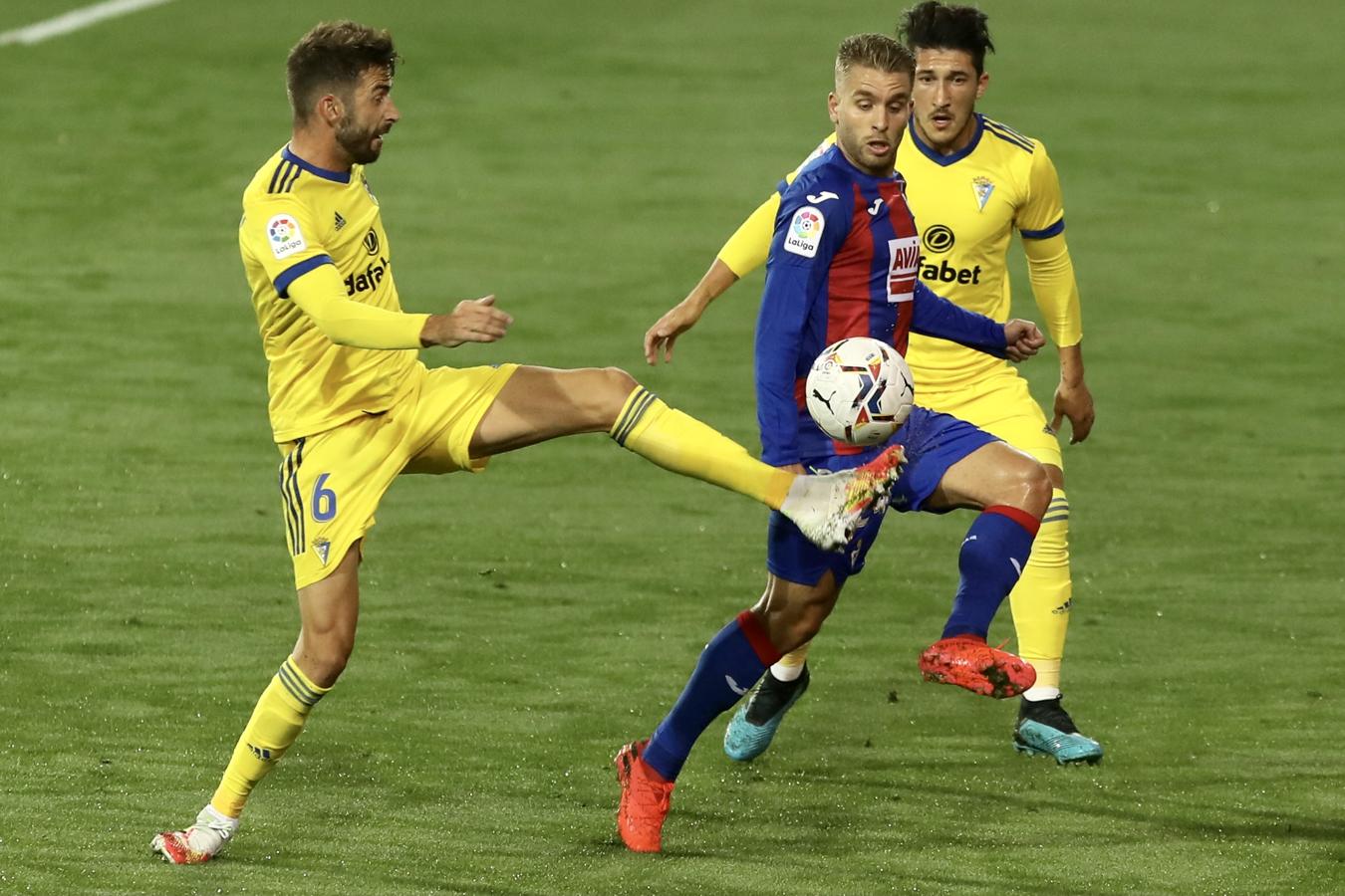 FOTOS: Las mejores imágenes del Eibar - Cádiz