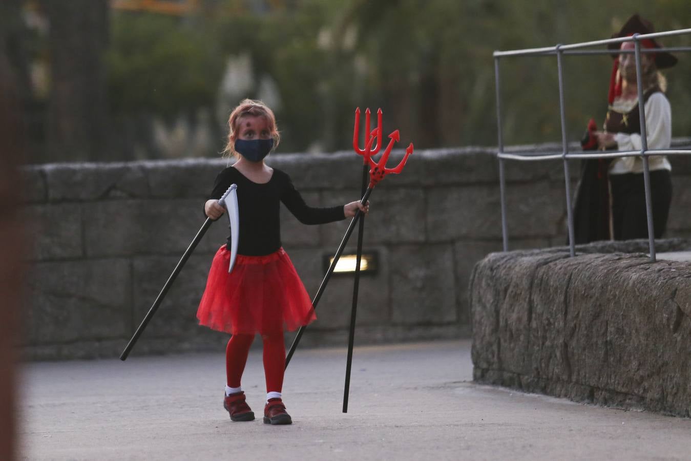 Un Halloween a medio gas en Sevilla