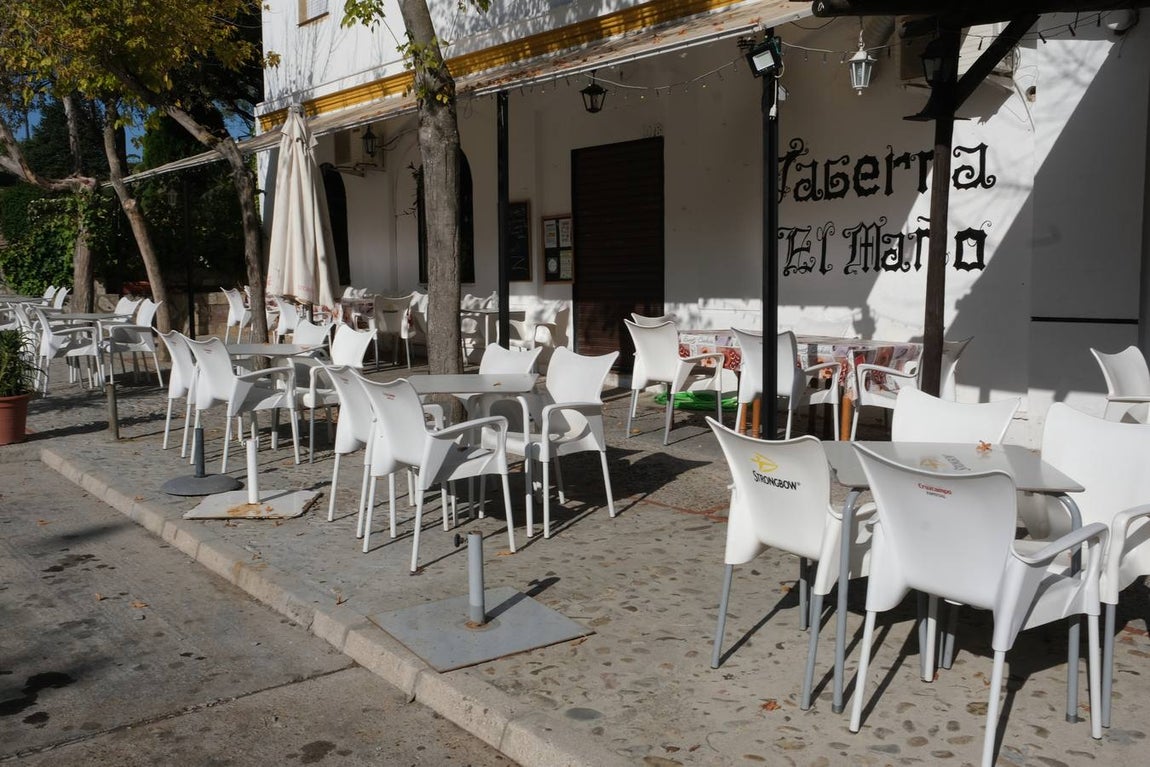 FOTOS: Controles en la Sierra de Cádiz y poco ambiente por las restricciones
