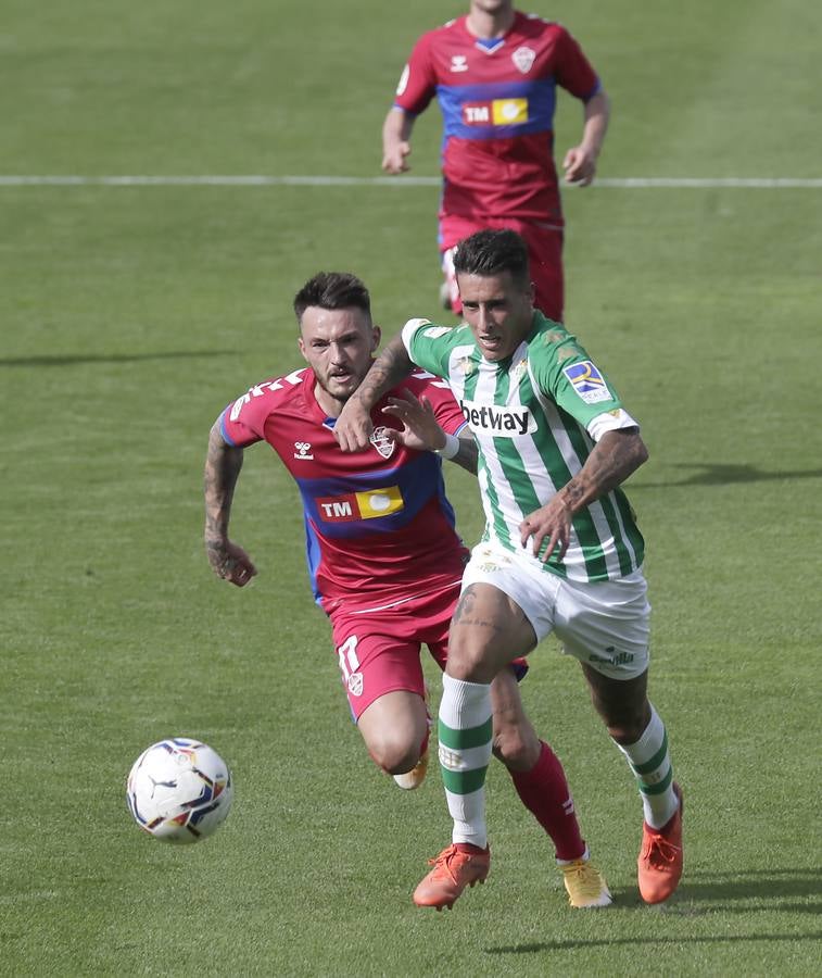 En imágenes, la victoria del Betis sobre el Elche