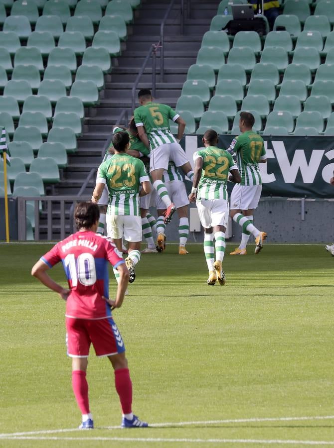 En imágenes, la victoria del Betis sobre el Elche