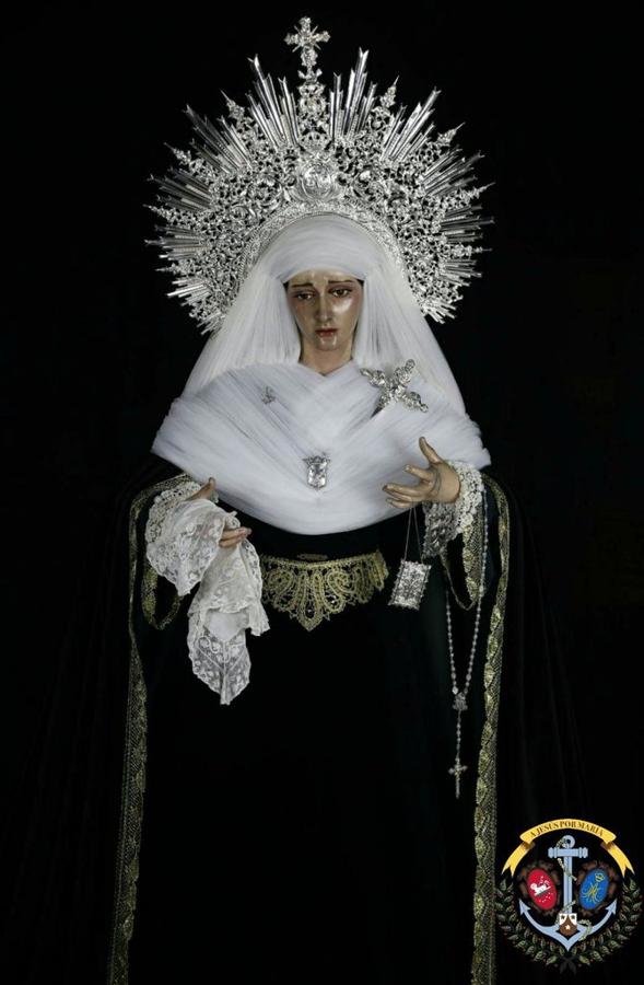 La Virgen, de luto, para el mes de noviembre