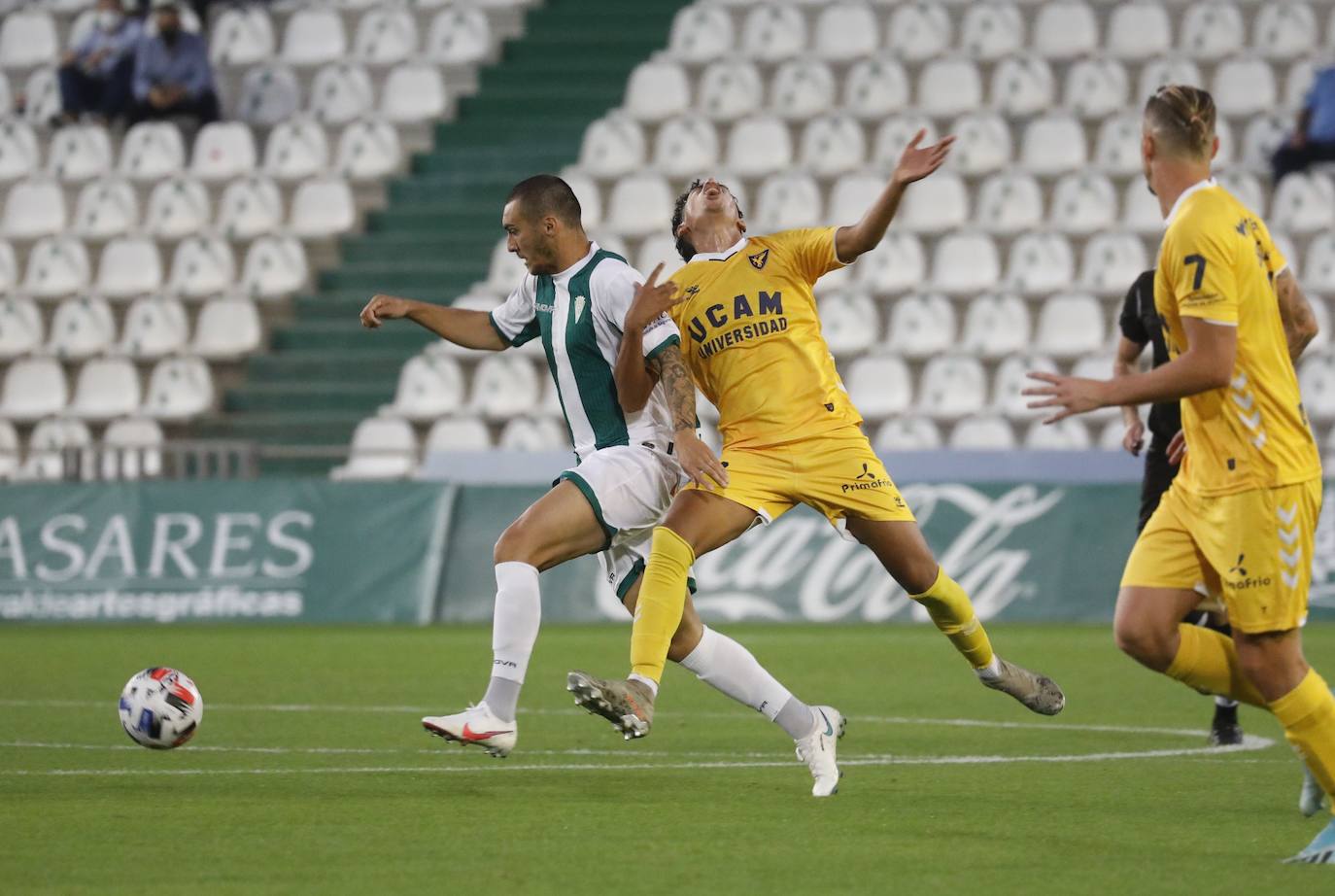 Las mejores jugadas del Córdoba-UCAM Murcia, en imágenes