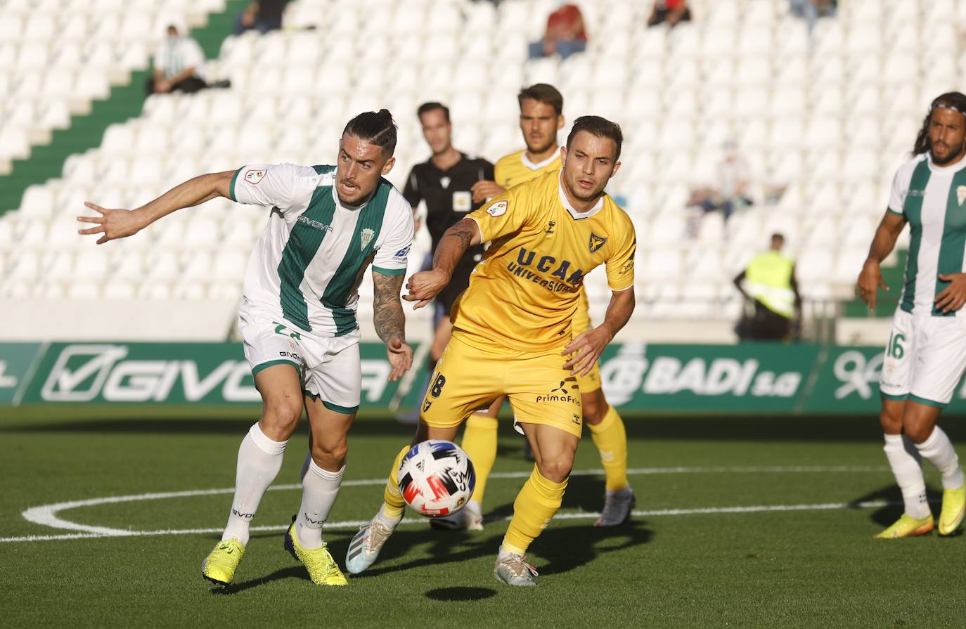 Las mejores jugadas del Córdoba-UCAM Murcia, en imágenes