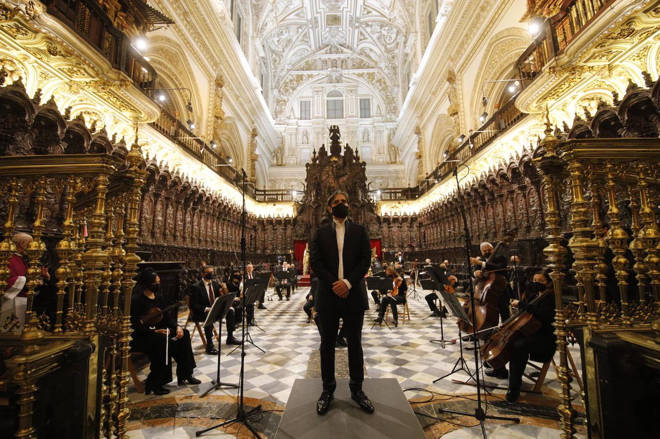 El «Requiem» de Mozart en la Catedral de Córdoba, en imágenes