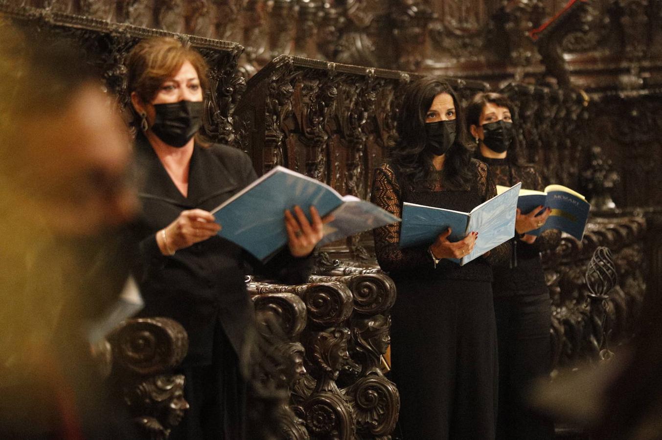 El «Requiem» de Mozart en la Catedral de Córdoba, en imágenes