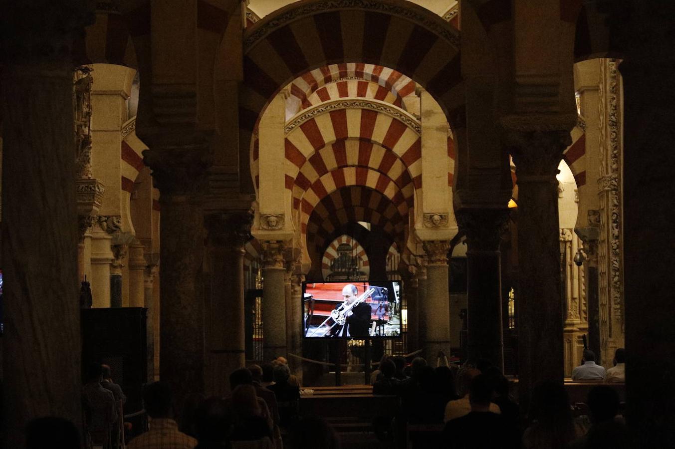 El «Requiem» de Mozart en la Catedral de Córdoba, en imágenes