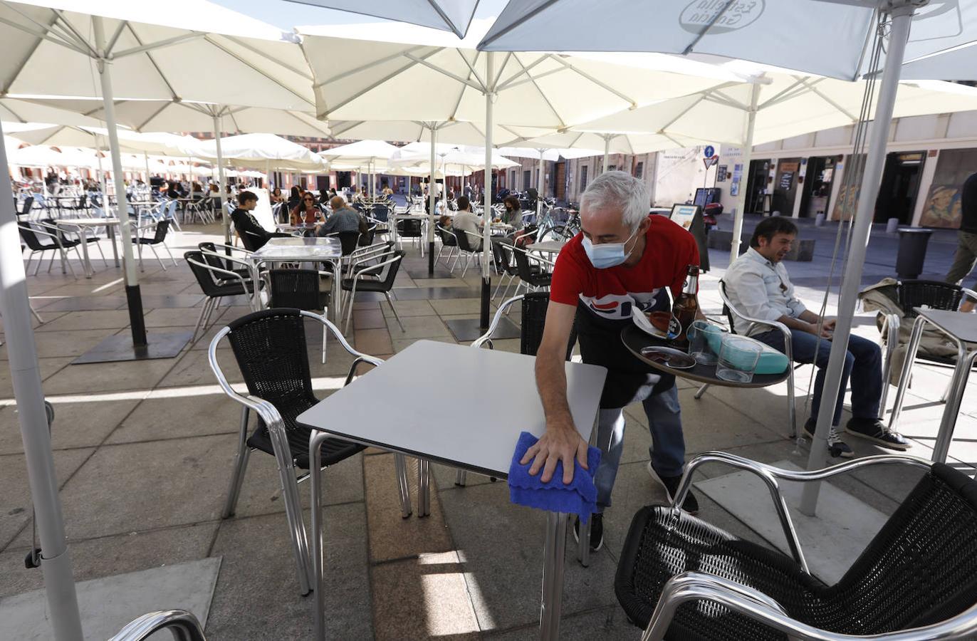 El poco ambiente de Córdoba en el puente de Todos los Santos, en imágenes