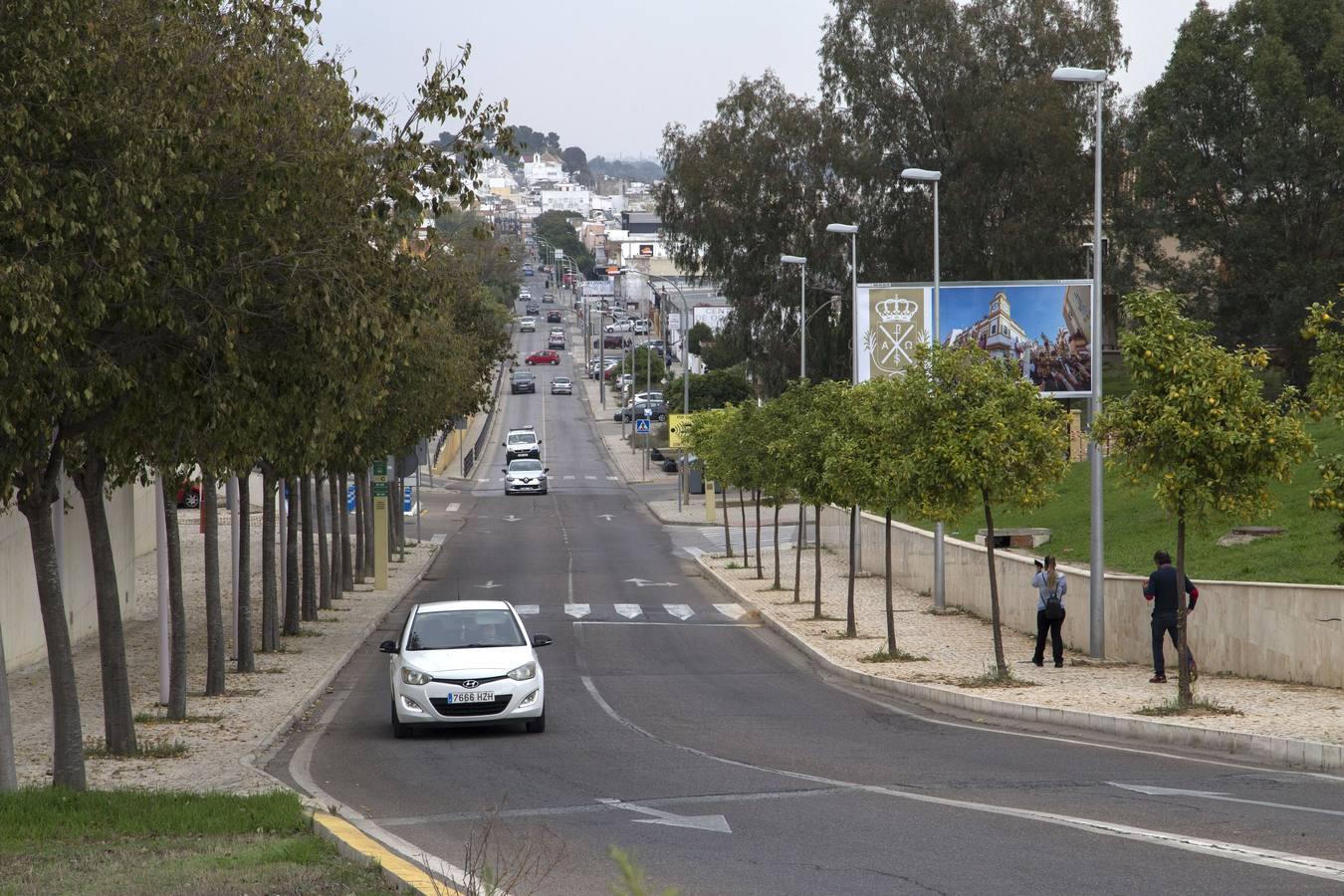 En imágenes, pueblos de Sevilla separados por una calle