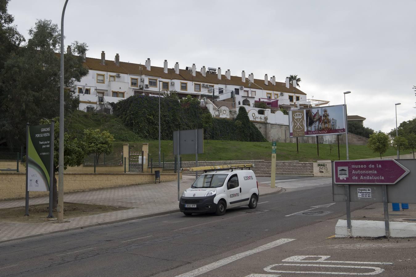 En imágenes, pueblos de Sevilla separados por una calle