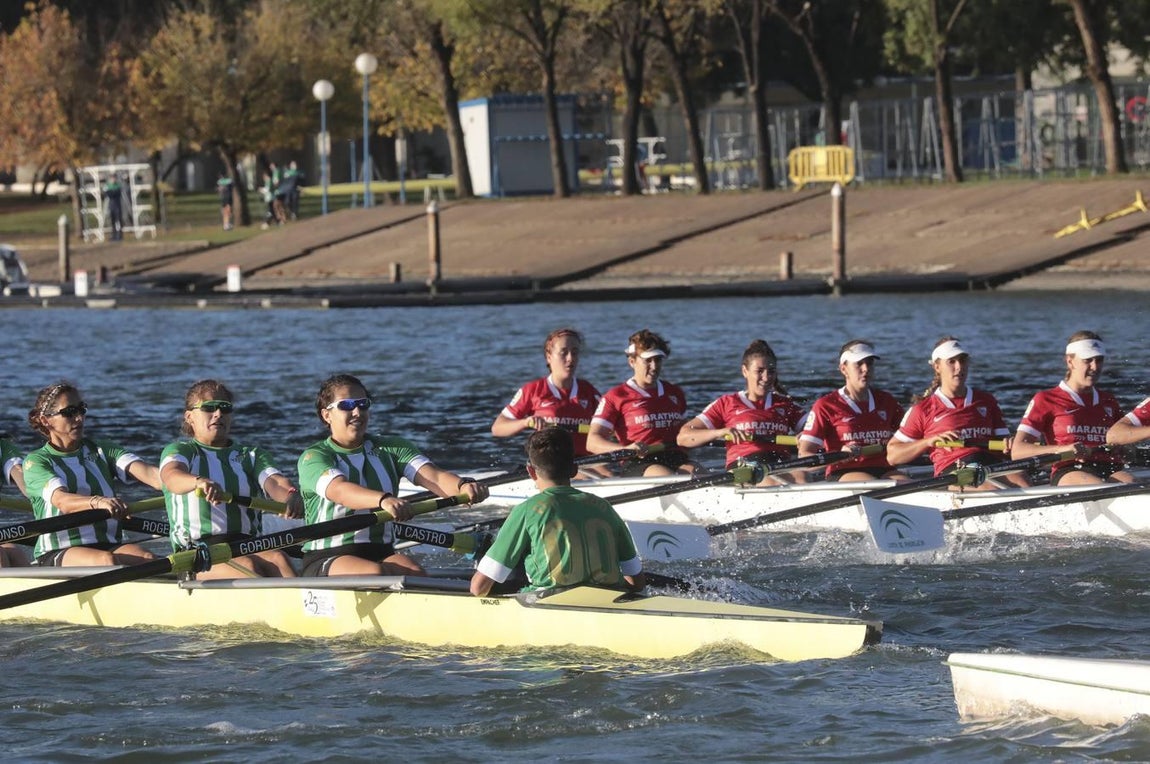 Victoria bética en la regata sevillana