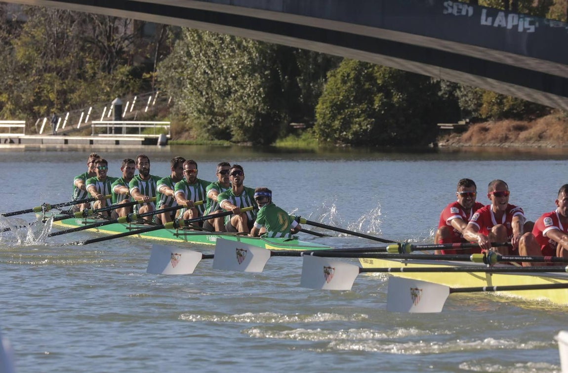 Victoria bética en la regata sevillana