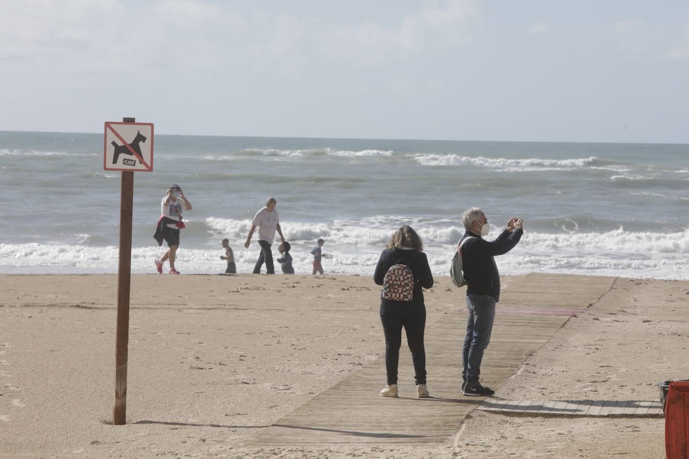 Ambiente en Cádiz el dia antes de las nuevas restricciones por la pandemia