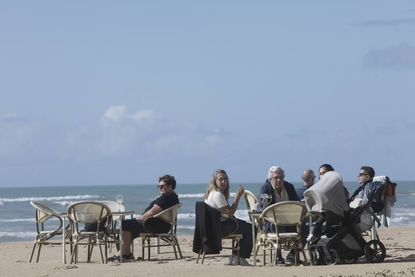 Ambiente en Cádiz el dia antes de las nuevas restricciones por la pandemia