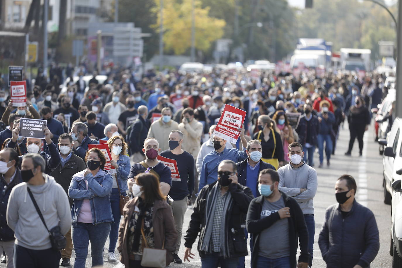 La protesta de la hostelería de Córdoba, en imágenes