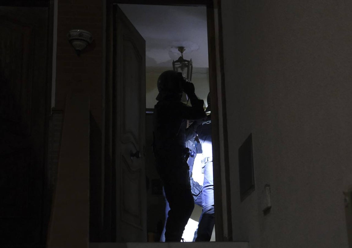 Operación de la Policía Nacional contra una red dedicada al tráfico de cocaína en Cádiz