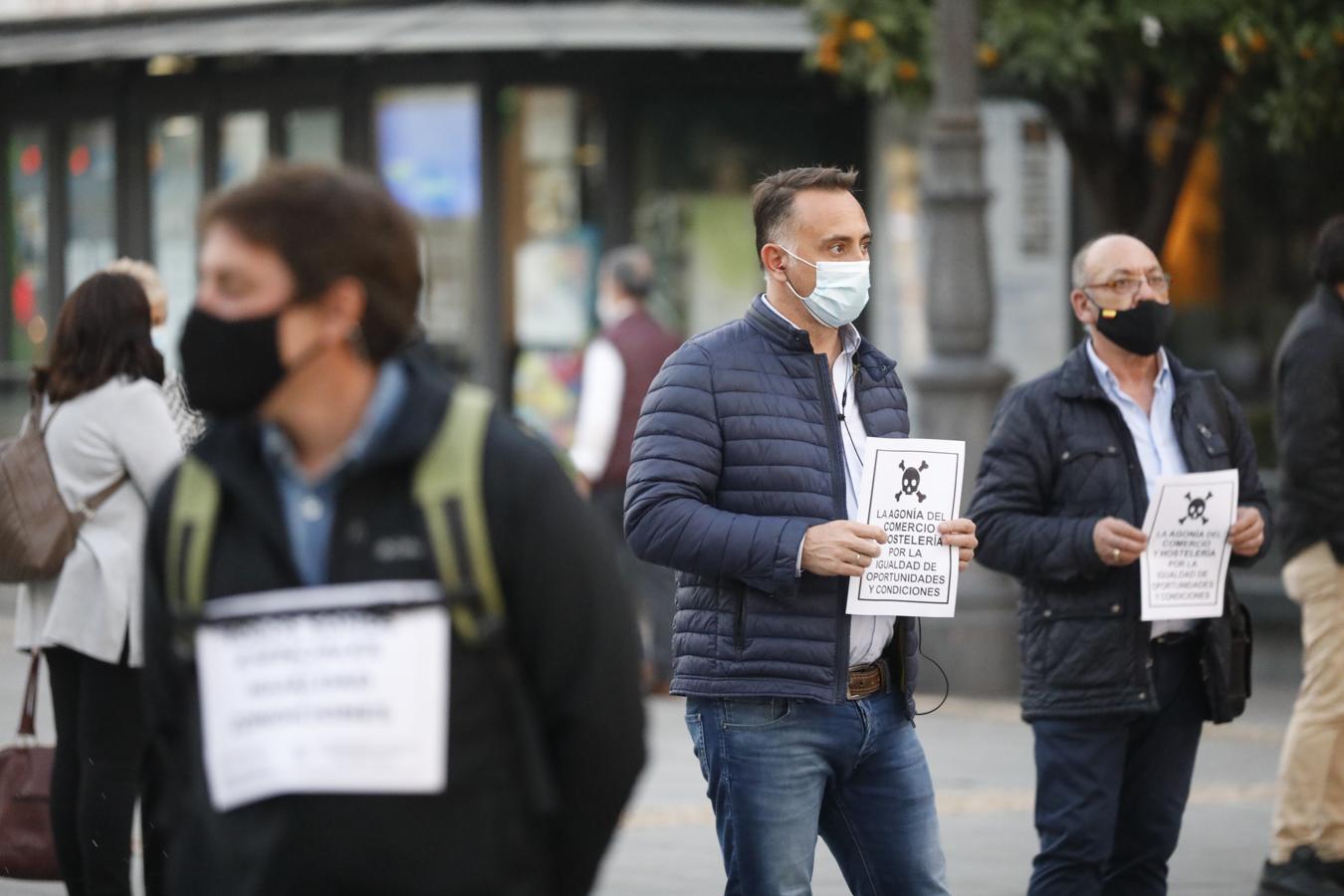 La protesta de los comerciantes del Centro de Córdoba, en imágenes