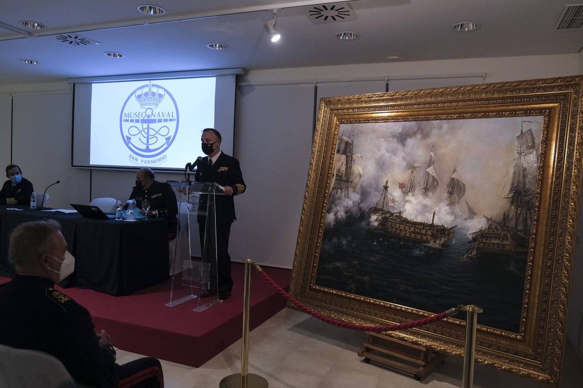 Imágenes: El Glorioso regresa a Cádiz entre honores