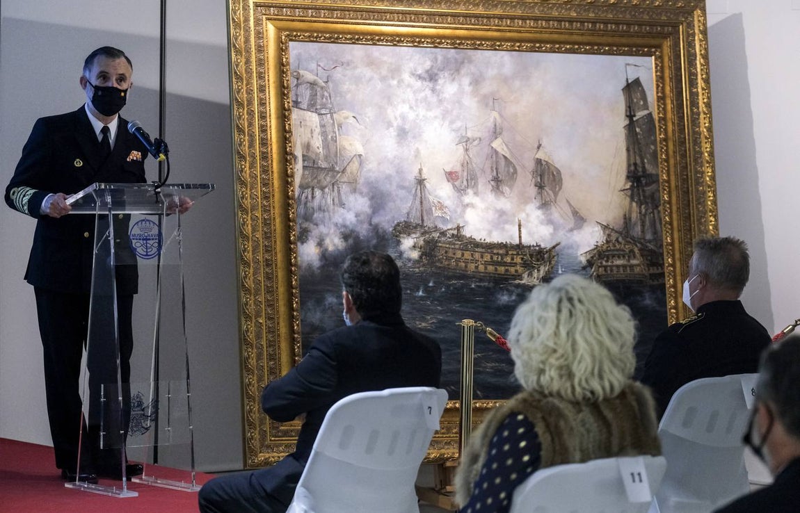 Imágenes: El Glorioso regresa a Cádiz entre honores