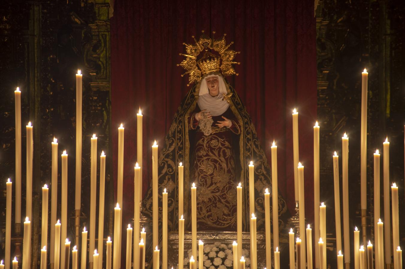 Altar de cultos de la Virgen de la Presentación del Calvario